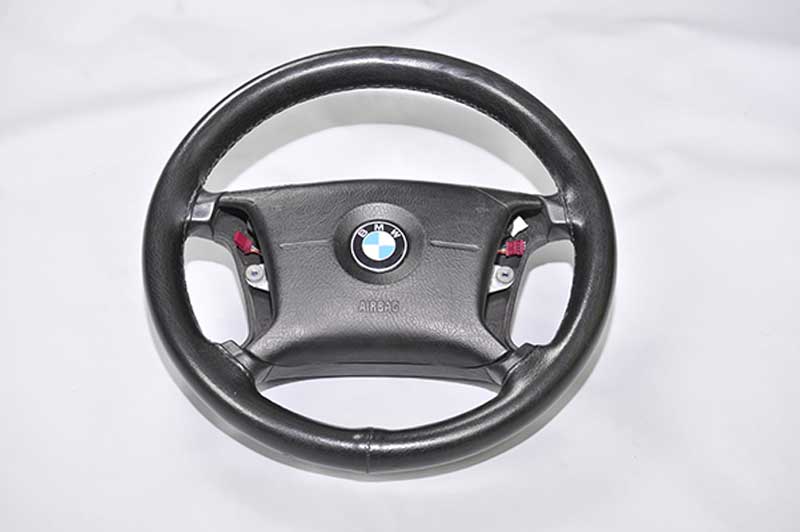 BMW 1 SERİSİ ÇIKMA YEDEK PARÇA BMW ÇIKMA YEDEK PARÇA E 46 DİREKSİYON SİMİDİ AİRBAG 3 SERİSİ